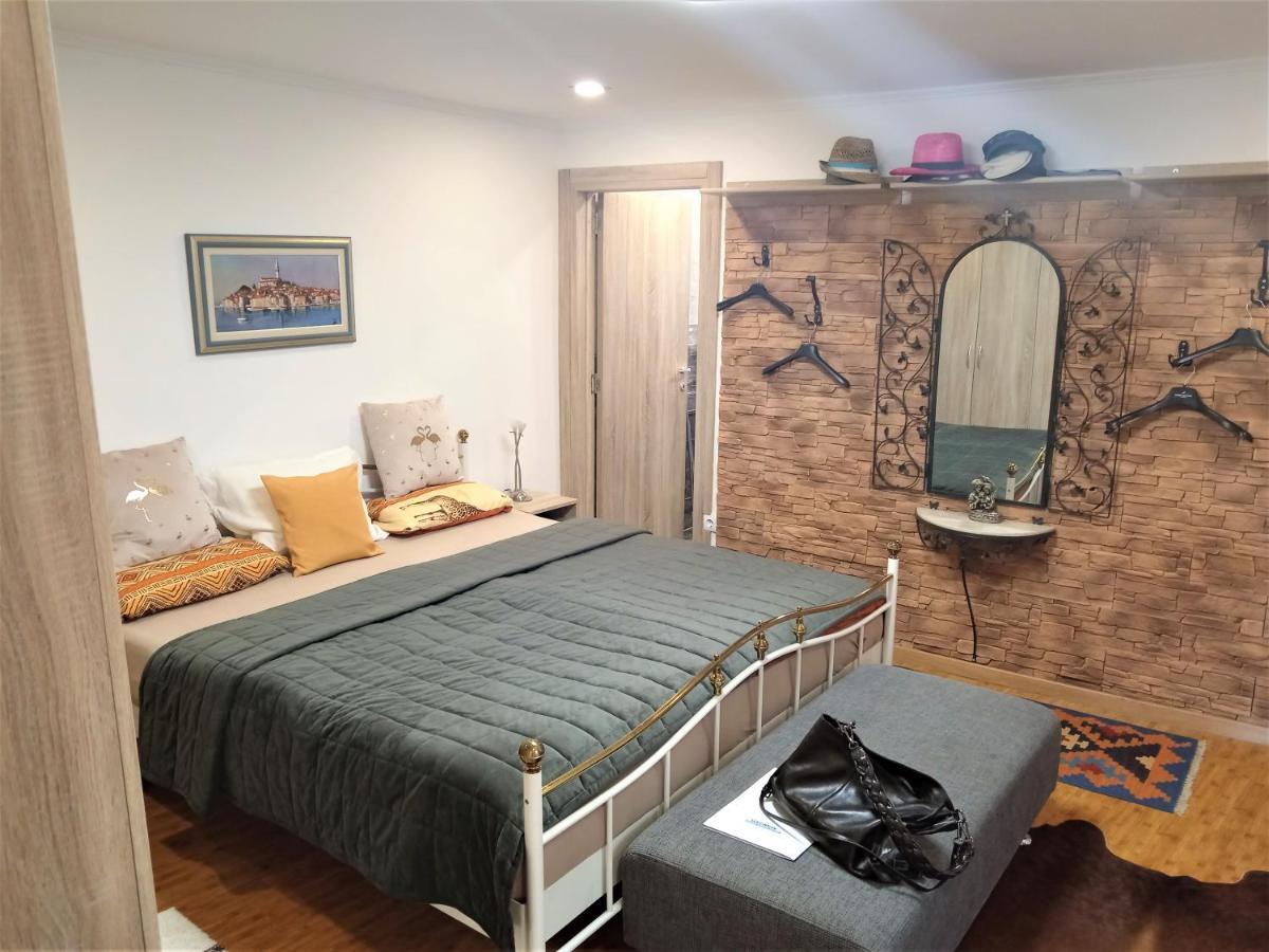Apartman Speranza Ровинь Экстерьер фото